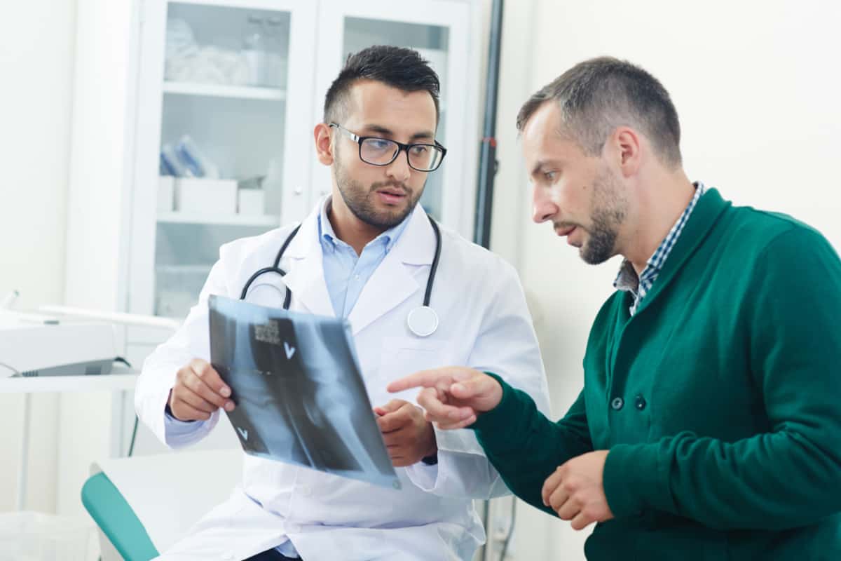 Konsultacja ortopedyczna — co powinno cię skłonić do wizyty